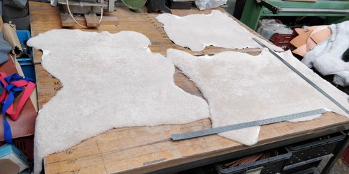 Cream genuine sheepskin - 3x,