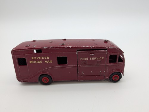 Vintage die cast dinky - die-cast,