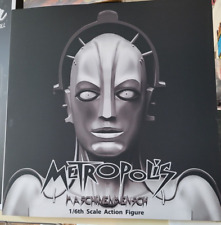 Executive Replicas Metropolis