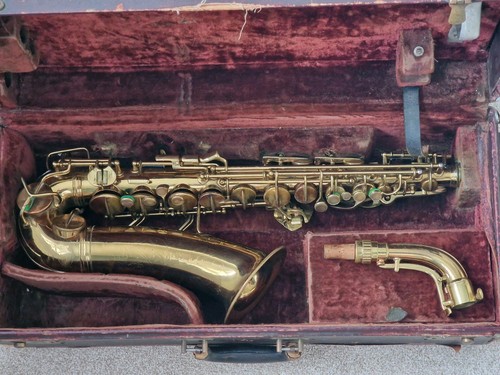 Conn viii alto saxophone - alto,