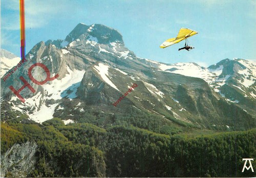 Picture postcard hang glider - picture,