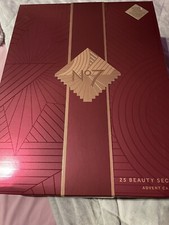 No 7 Boots 2024 Advent