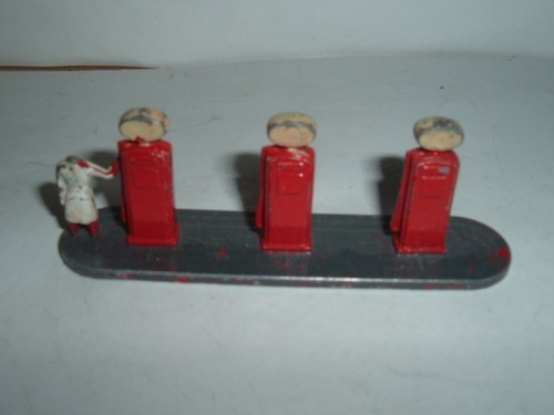 Lesney matchbox esso garage - lesney,