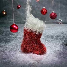 LAMINATED EASY KNITTING PATTERN TINSEL CHUNKY YARN SANTA CHRISTMAS STOCKING