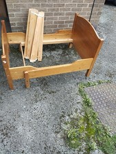 White Extendable Bed (Sundvik)