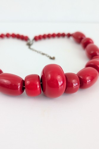 Vintage chunky red bead - chunky,