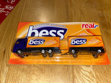 MAN TRACTOR UNIT and 4 WHEELED