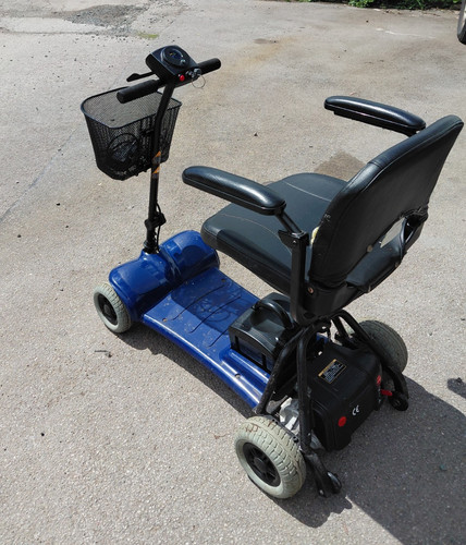Wheel mobility scooter - 4-wheel,