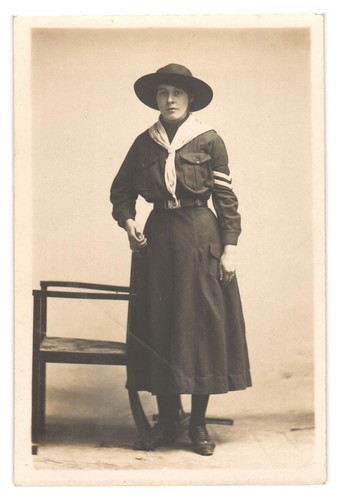 Rare wwi 1910s girl guide - rare,