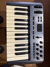 M-Audio Oxygen 25 3rd Gen USB Midi Keyboard Controller