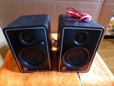 CR3-X Monitor Speakers working