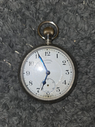 Vintage ingersoll crown pocket - ingersoll,