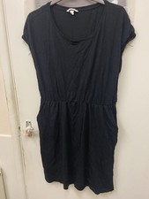 Woman’s H&M Black Sleeveless Short Dress with Elasticated Waist & Pockets L