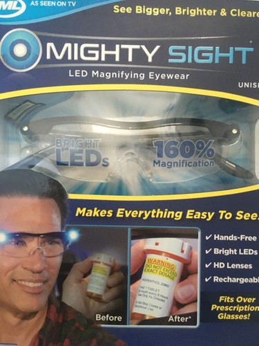 Magnifying lenses bright - magnifying, hd