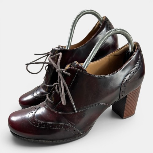 Clarks artisan brogue ankle - clarks,