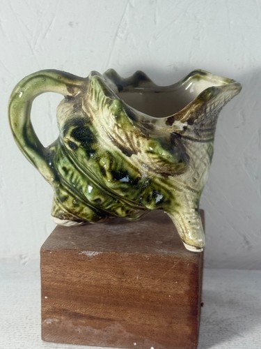 Vintage green majolica footed - vintage,