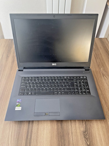Custom built 3xs laptop - built, 17"