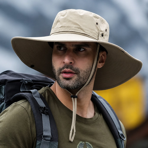 Wide brim sun - hat, uv
