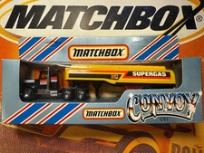 Matchbox Peterbilt Petrol Tanker - 1982 Convoy CY7 - BOXED shipping