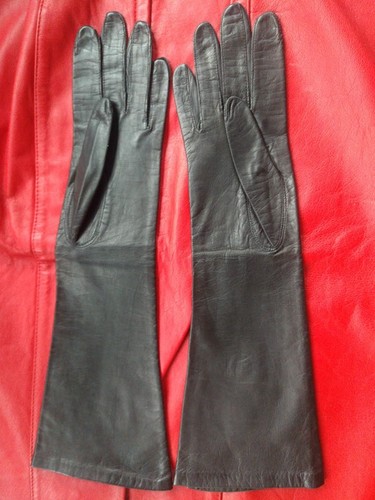 Vtg long black - long, leather