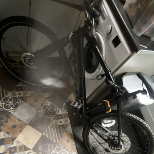 Carrera black hybrid bike - e-hybrid,