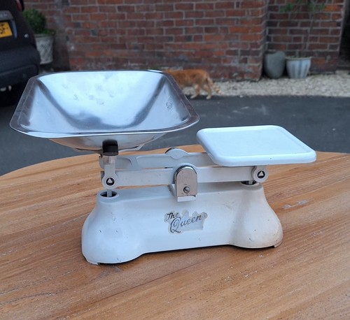 Vintage weylux weighing - weylux, scales