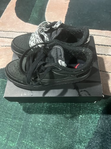 Nike air jordan - air, travis