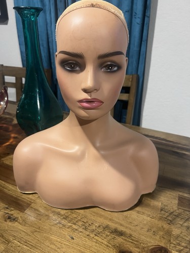 Realistic female mannequin - realistic,