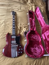 Gibson SG Standard 61 Maestro Vibrola, Vintage Cherry - 2022 - Mint - Hard Case