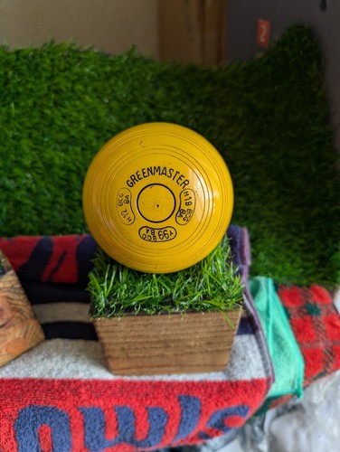 Crown green bowls - bowls, jack