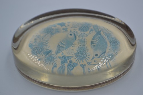 Vintage rare village green - rare,