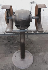 10 INCH PEDESTAL GRINDER-BUFFER OAD 10" X 21" X 43-1/2"