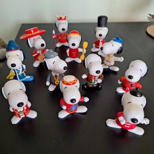 McDonalds Snoopy World Tour
