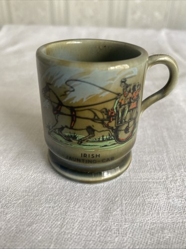 Wade vintage miniature - wade,