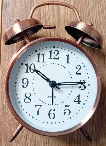 Twin bell retro style alarm - twin,