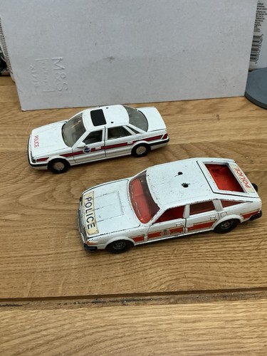 Corgi police cars rover - x,