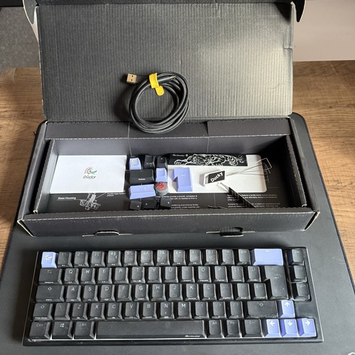 Ducky one uk layout - one,