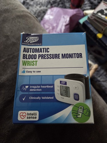 Boots 8201749 wrist blood - boots,