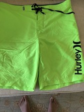 Hurley boardshorts 34 one and