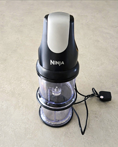 Ninja electric food chopper - food,
