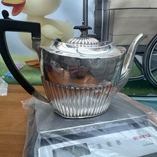 FANTASTIC Victorian  Antique Sterling Silver Teapot 396 grams small marks
