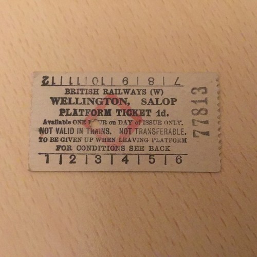 Platform ticket - ,