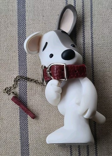 Boxed lost dog collectables - lost,