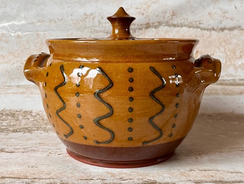 Slipware stoneware jar - jar, black