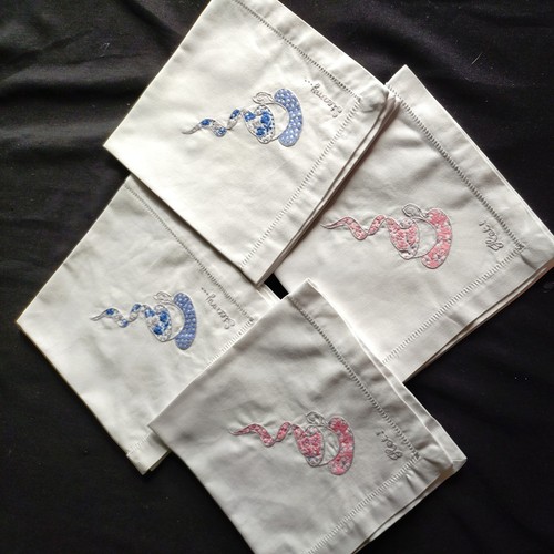 Vintage linen napkins 16 - napkins,