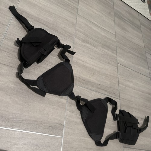 Unbranded shoulder holster - shoulder,