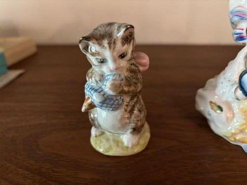 Beatrix potter figurines - potter,