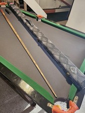 One Piece Snooker Pool Cue And