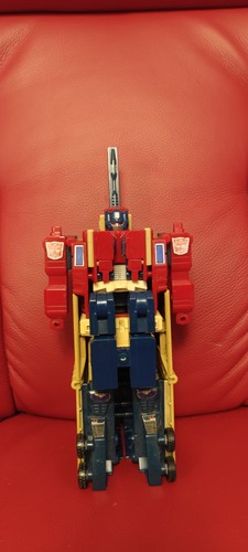 Optimus prime transformers - optimus, g1