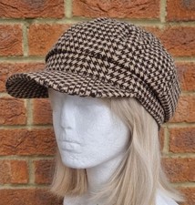 Women's Baker Boy Hat-Chic